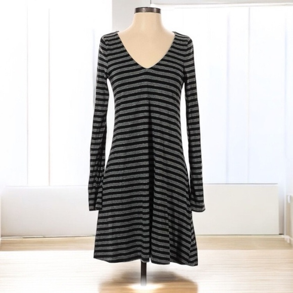 Express Long Sleeve Dress | SIZE S